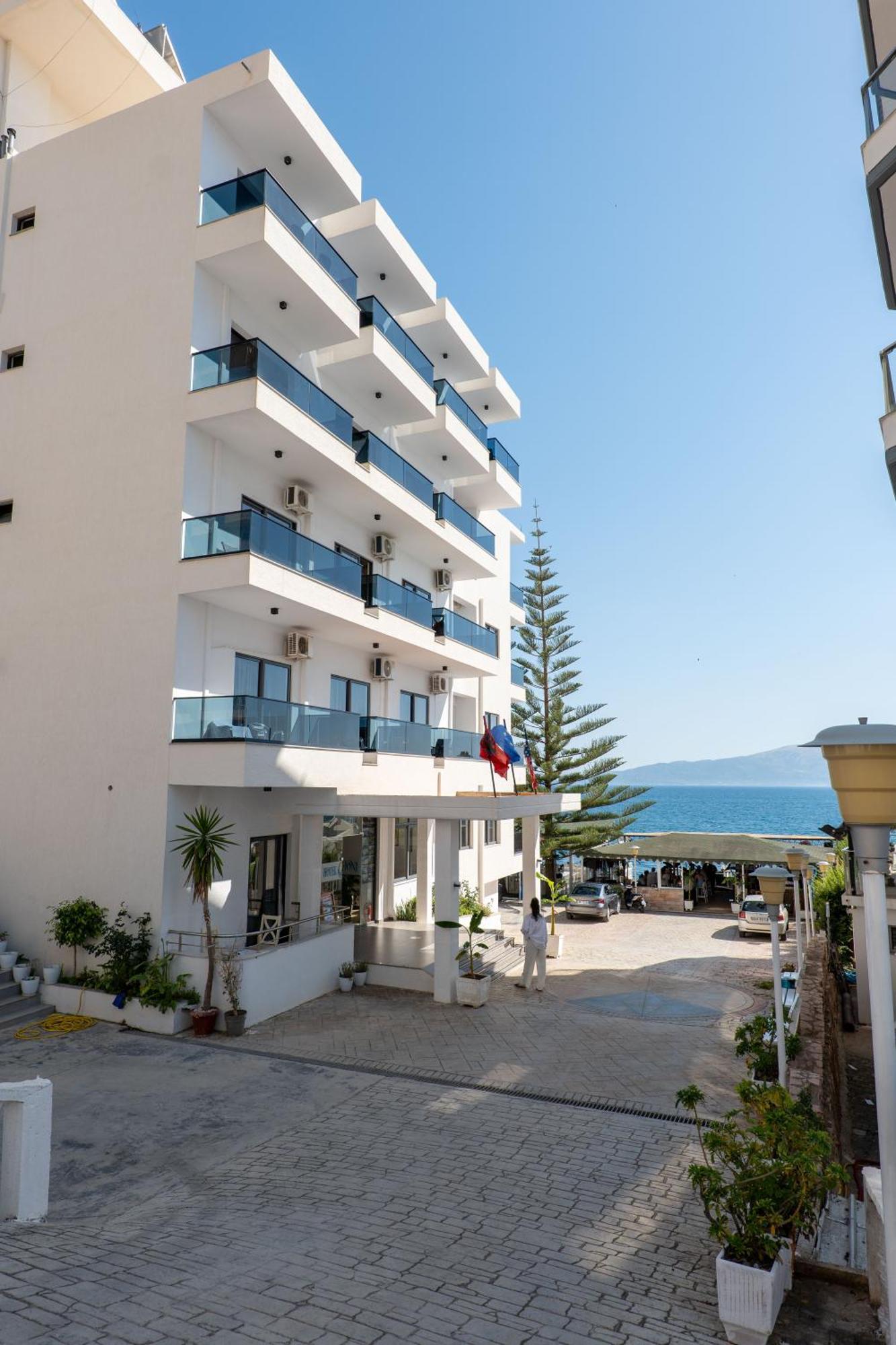 Hotel Kompleks Joni Sarandë Eksteriør billede