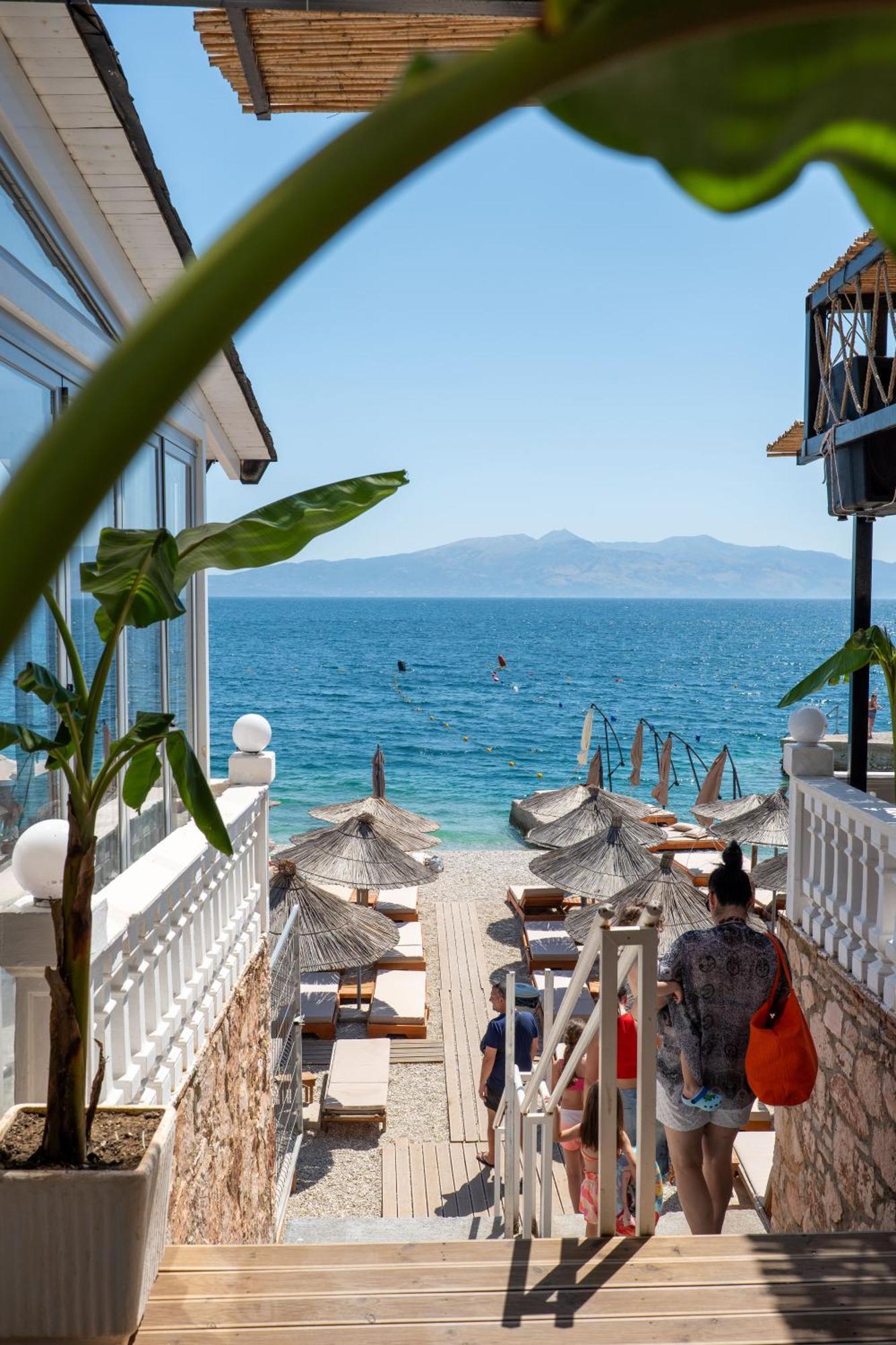 Hotel Kompleks Joni Sarandë Eksteriør billede