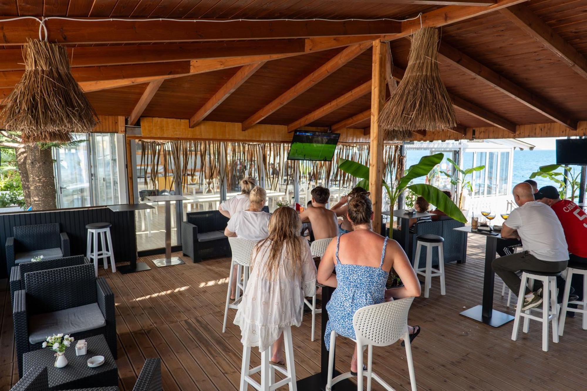 Hotel Kompleks Joni Sarandë Eksteriør billede