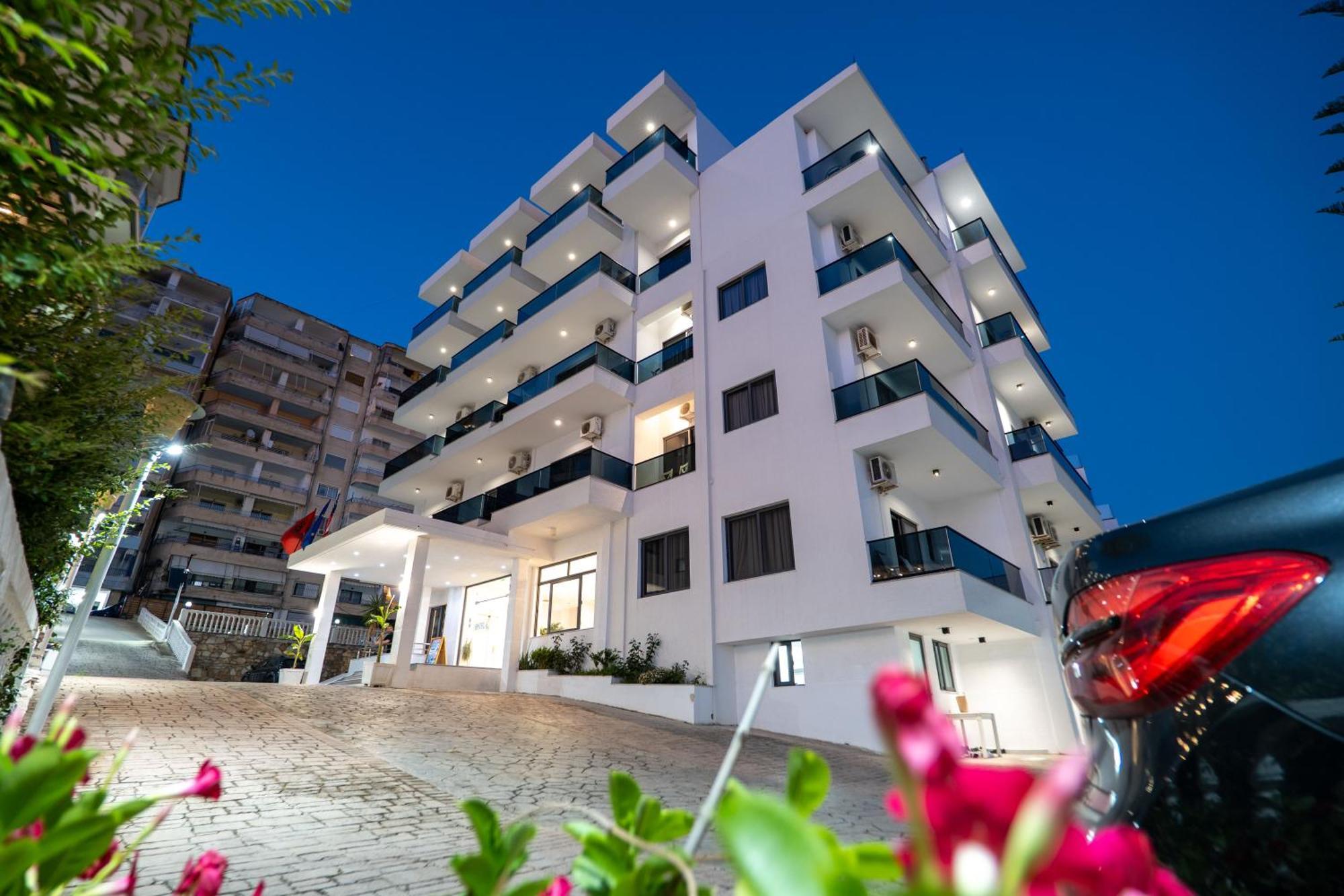 Hotel Kompleks Joni Sarandë Eksteriør billede