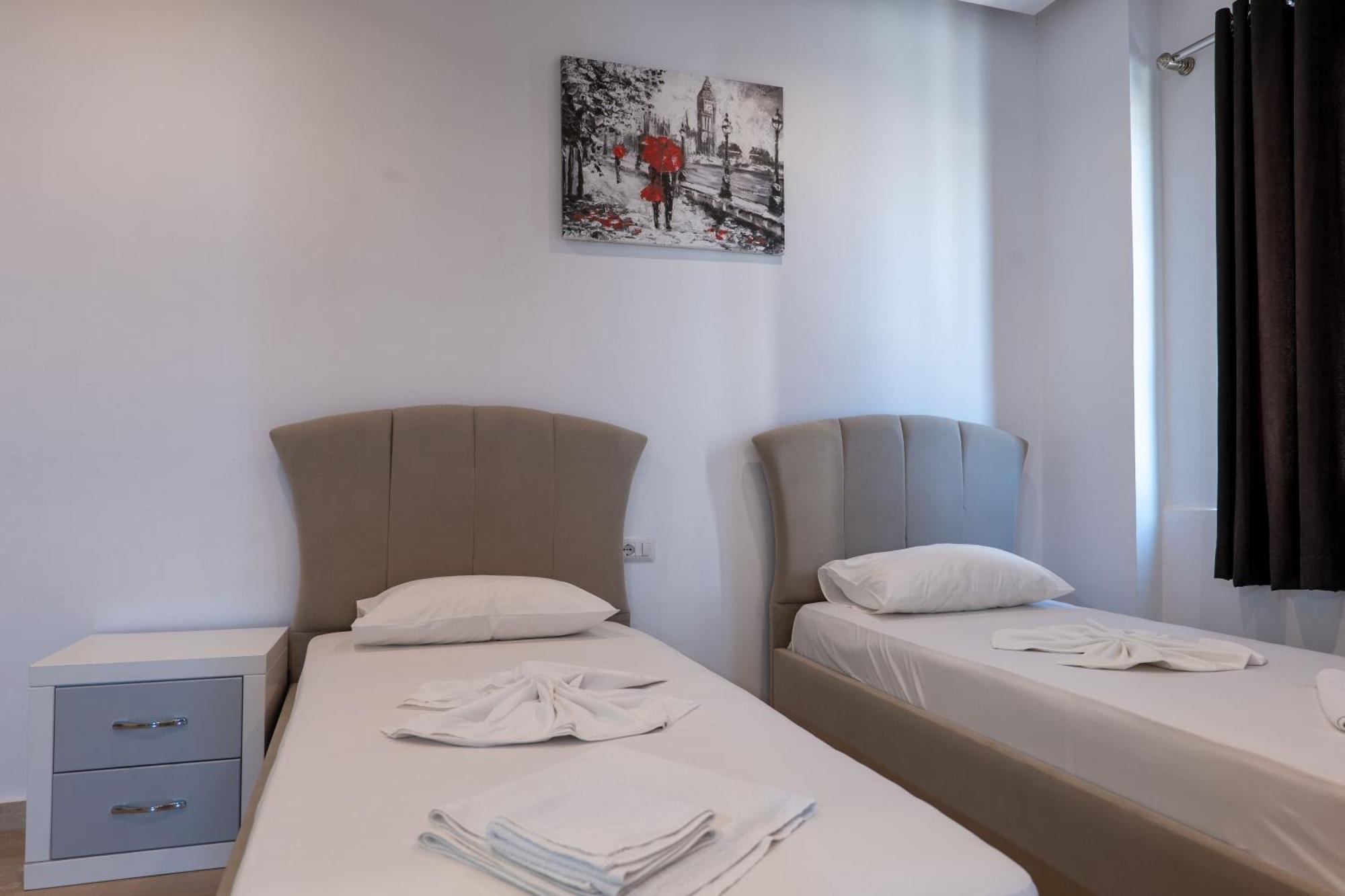 Hotel Kompleks Joni Sarandë Eksteriør billede
