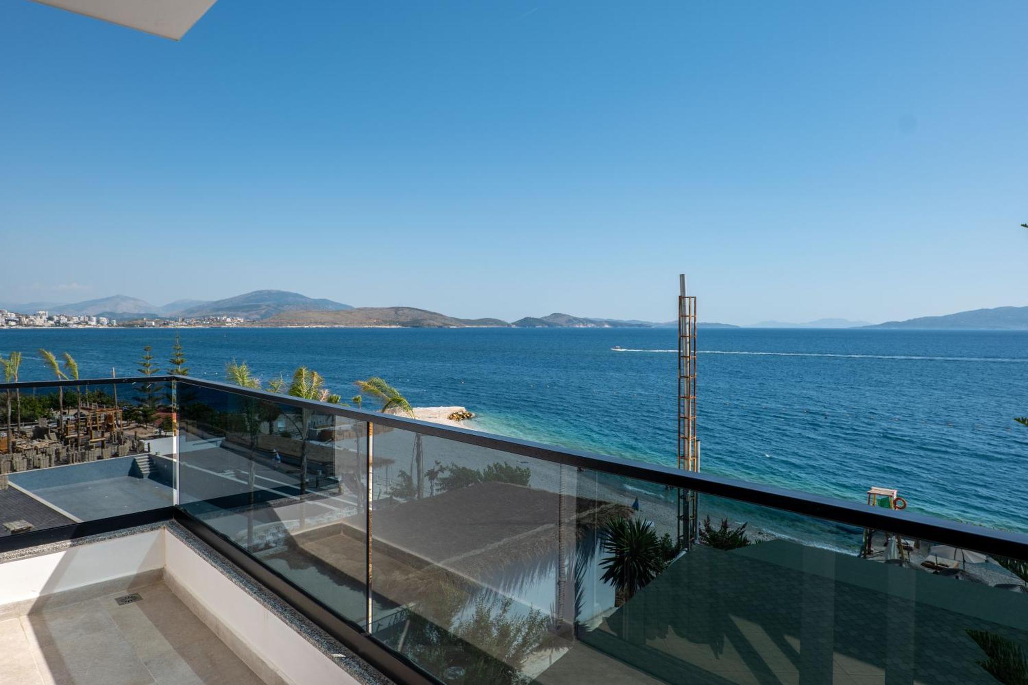 Hotel Kompleks Joni Sarandë Eksteriør billede