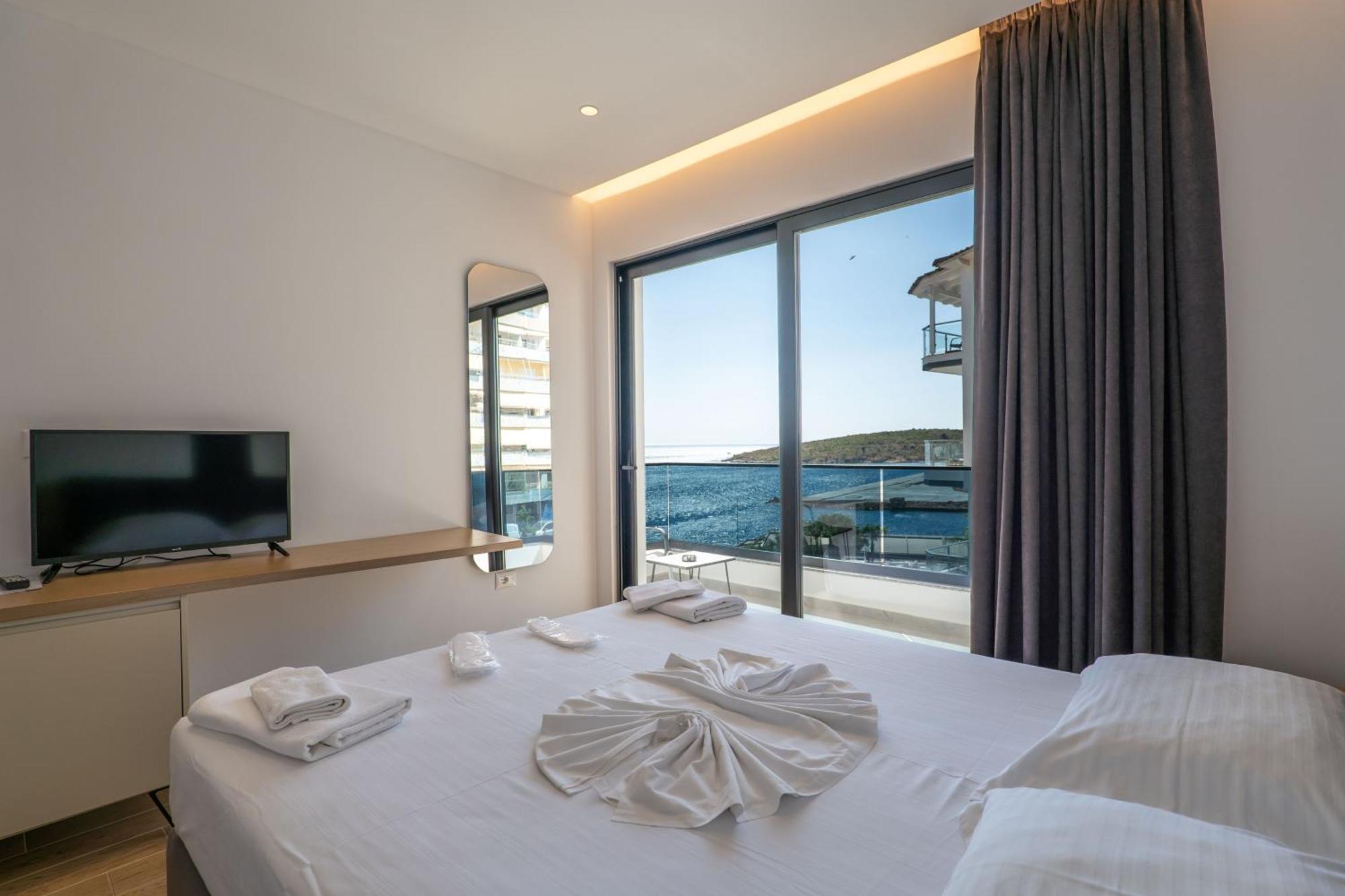 Hotel Kompleks Joni Sarandë Eksteriør billede