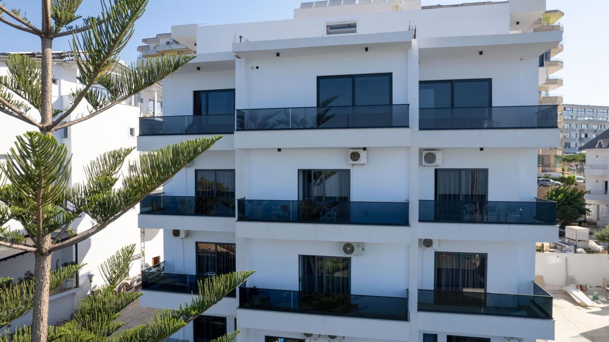 Hotel Kompleks Joni Sarandë Eksteriør billede